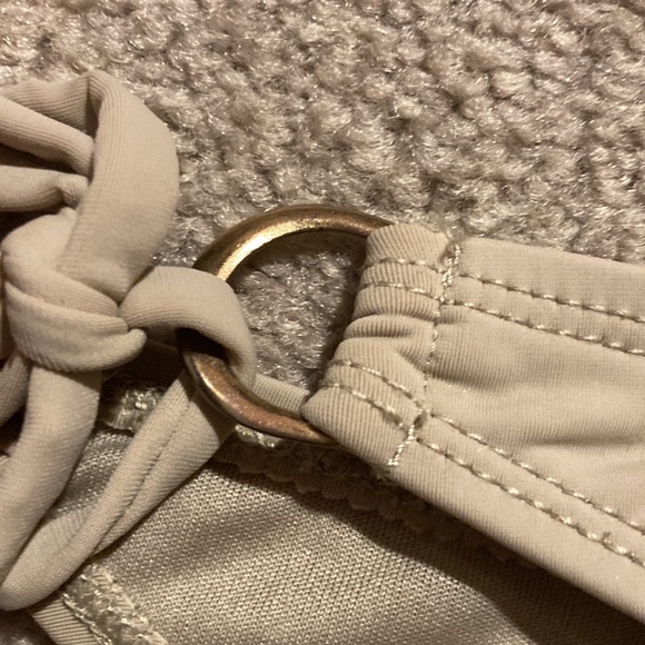 Tan color bathing suit - Picture 5 of 12